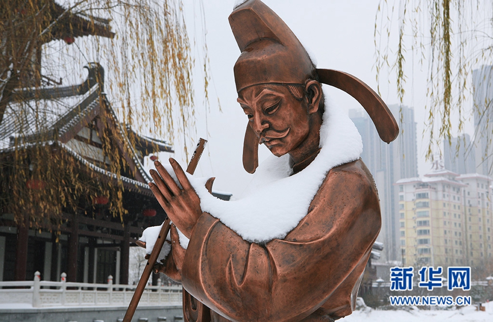 瑞雪降中原，洛河岸邊賞雪景