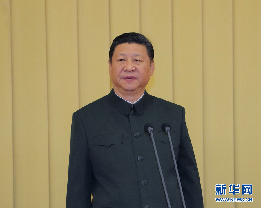 4月18日，中共中央總書記、國家主席、中央軍委主席習(xí)近平接見新調(diào)整組建軍級單位主官，并對各單位發(fā)布訓(xùn)令。這是習(xí)近平在發(fā)布訓(xùn)令。新華社記者 李剛 攝