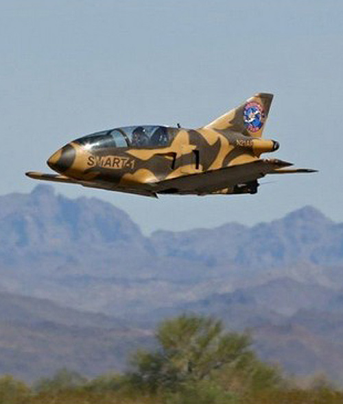 這么萌的飛機，人是怎么塞進(jìn)去的?