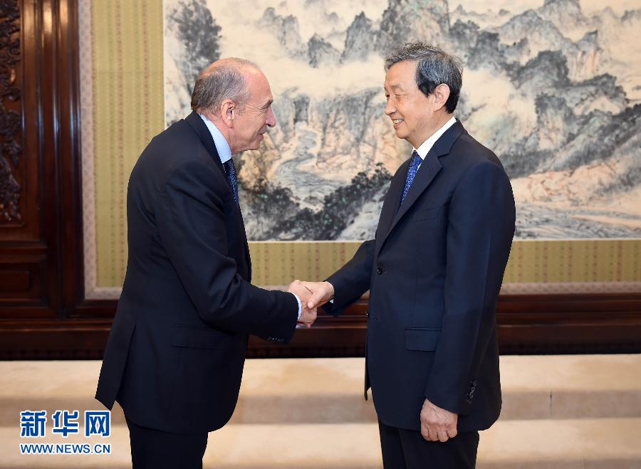 （XHDW）馬凱會(huì)見法國里昂市市長(zhǎng)