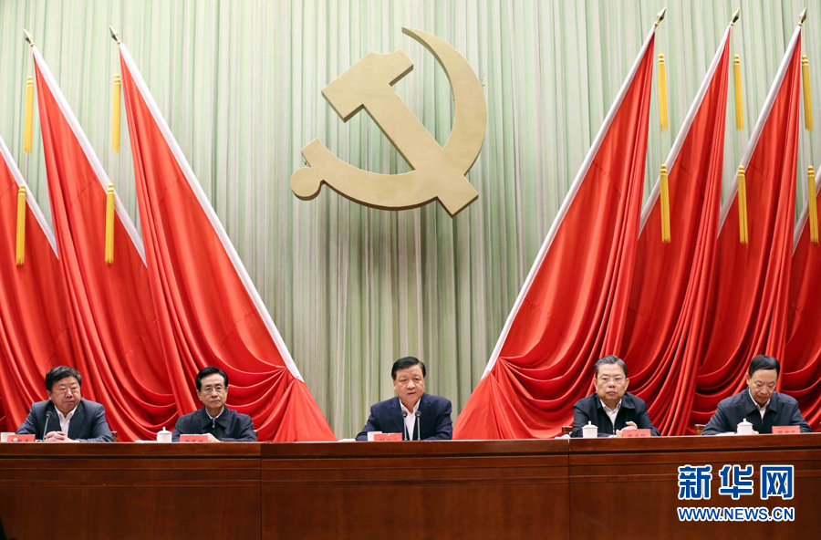 11月14日，中共中央黨校在北京舉行2016年秋季學(xué)期第二批入學(xué)學(xué)員開學(xué)典禮。中共中央政治局常委、中央黨校校長劉云山出席并講話。新華社記者 劉衛(wèi)兵 攝