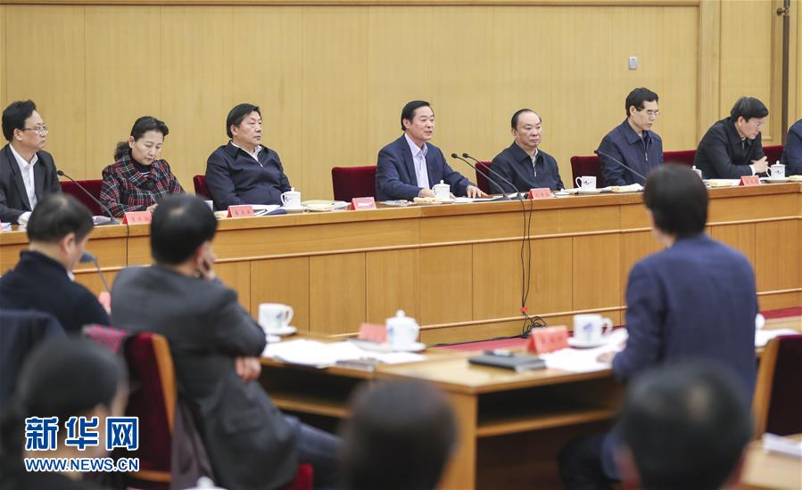 3月17日，中共中央政治局委員、中央書記處書記、中宣部部長劉奇葆在北京出席中華優(yōu)秀傳統(tǒng)文化傳承發(fā)展工作座談會。 新華社記者丁林?jǐn)z
