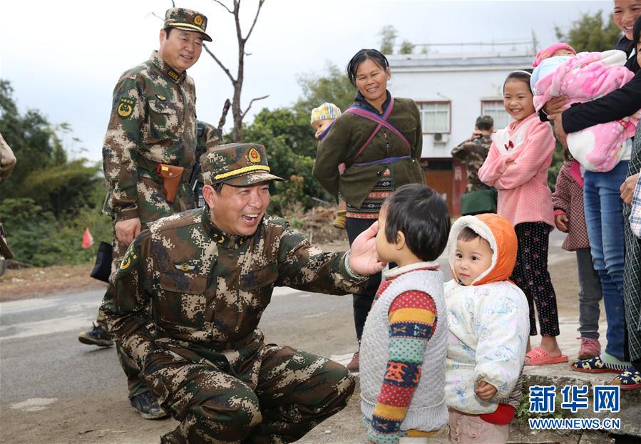 （建軍90周年·英雄·圖文互動）（2）堅(jiān)定前行 唯有信仰——獨(dú)臂將軍丁曉兵的“廣西時(shí)間”