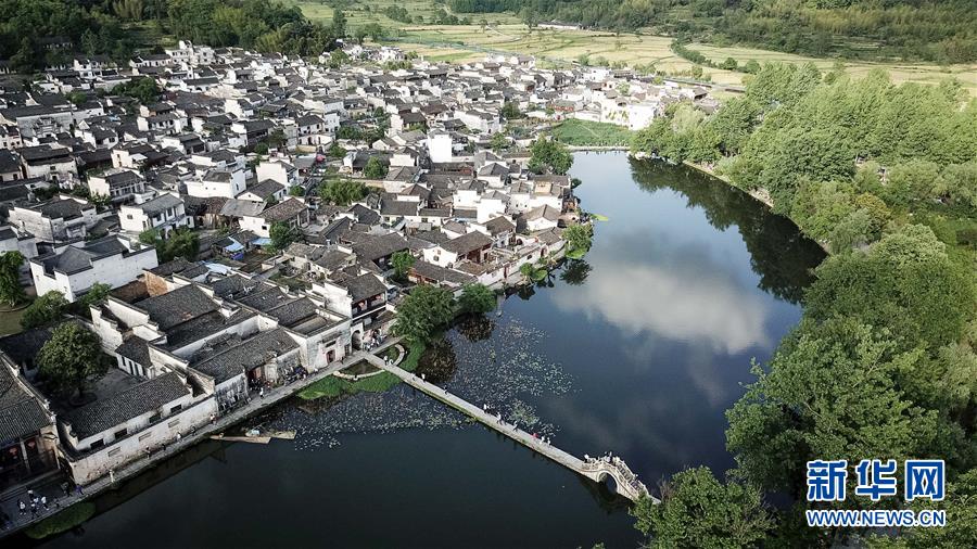 （新華全媒頭條·搶救古民居·圖文互動(dòng)）（1）當(dāng)古民居遇上城鎮(zhèn)化，如何留住鄉(xiāng)愁？