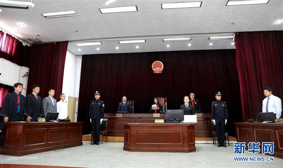 (新華全媒頭條·圖文互動)(6)致敬英烈 捍衛(wèi)榮光——寫在英雄烈士保護(hù)法實施后首個烈士紀(jì)念日