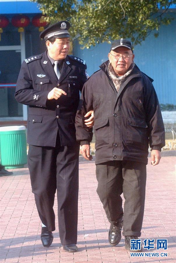 （改革先鋒風(fēng)采·圖文互動）（3）邱娥國：串百家門，認百家人，知百家情，辦百家事 