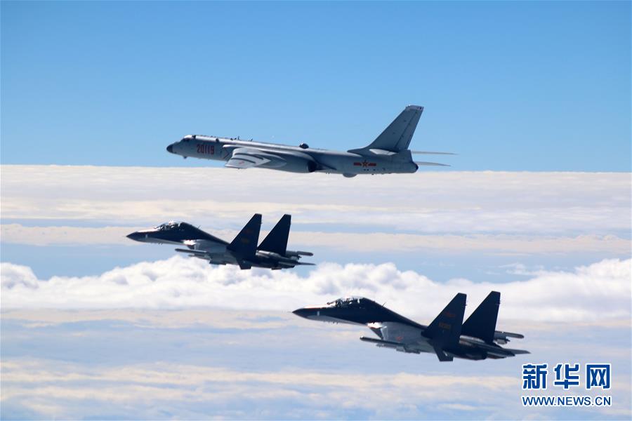 （新華全媒頭條·圖文互動(dòng)）（7）戰(zhàn)鷹，為祖國(guó)奮飛——記空軍航空兵某旅旅長(zhǎng)、特級(jí)飛行員郝井文