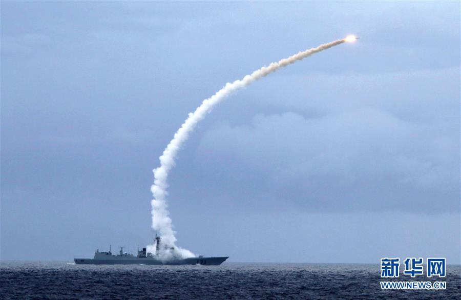 （新華全媒頭條·人民海軍70年·圖文互動）（4）向海圖強春潮涌——黨中央、中央軍委和習主席關心人民海軍建設發(fā)展紀實