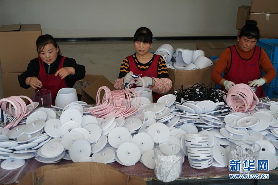 （壯麗70年&middot;奮斗新時代&middot;圖文互動）（13）江蘇耿車：從&ldquo;廢塑加工場&rdquo;到&ldquo;創(chuàng)業(yè)夢工廠&rdquo;