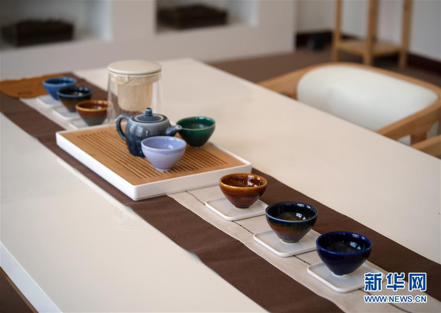 (愛國情 奮斗者·圖文互動)(2)池建義團(tuán)隊(duì):把論文寫在產(chǎn)品上