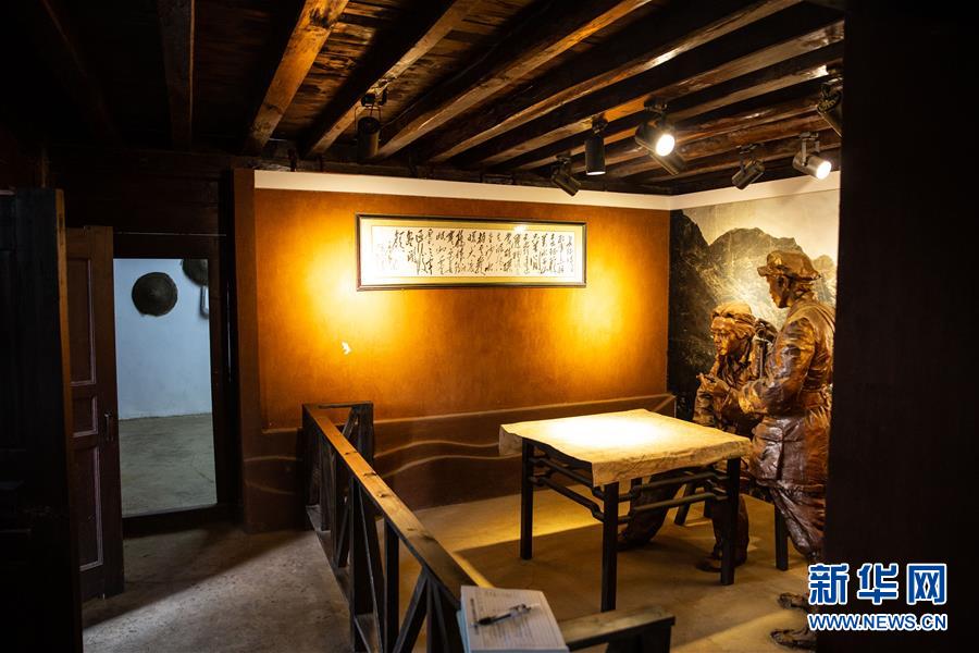 （新華全媒頭條·壯麗70年·奮斗新時(shí)代——記者再走長(zhǎng)征路·圖文互動(dòng)）（4）前進(jìn)，向著光明的方向——尋訪金沙江畔紅色印記