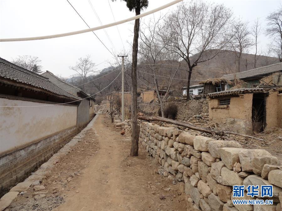（集中連片特困地區(qū)貧困村調(diào)研行·圖文互動）（4）只要有信心，黃土變成金——河北阜平縣駱駝灣村和顧家臺村脫貧調(diào)查