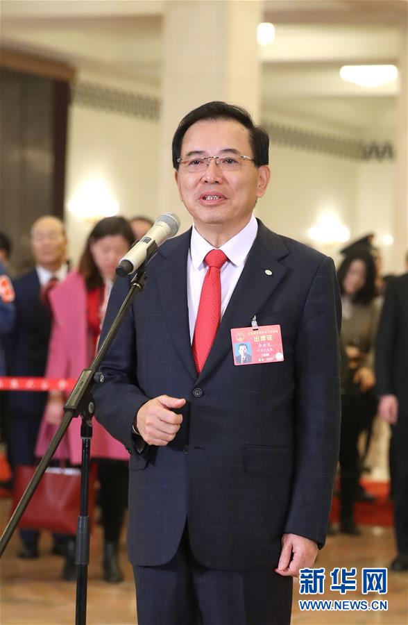 （兩會(huì)&middot;面對面）（2）全國人大代表接受采訪