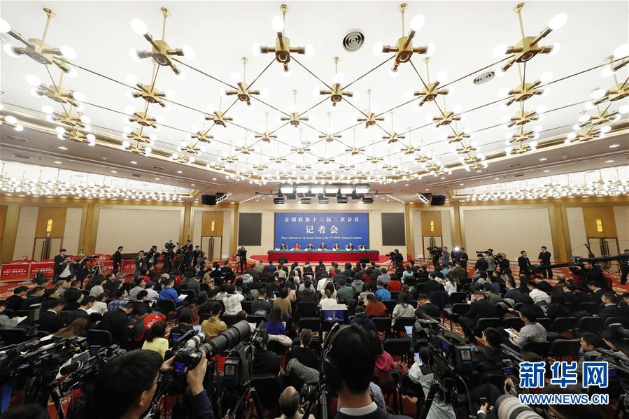 （兩會(huì)·XHDW）（9）政協(xié)委員談優(yōu)化營(yíng)商環(huán)境、促進(jìn)民營(yíng)經(jīng)濟(jì)高質(zhì)量發(fā)展