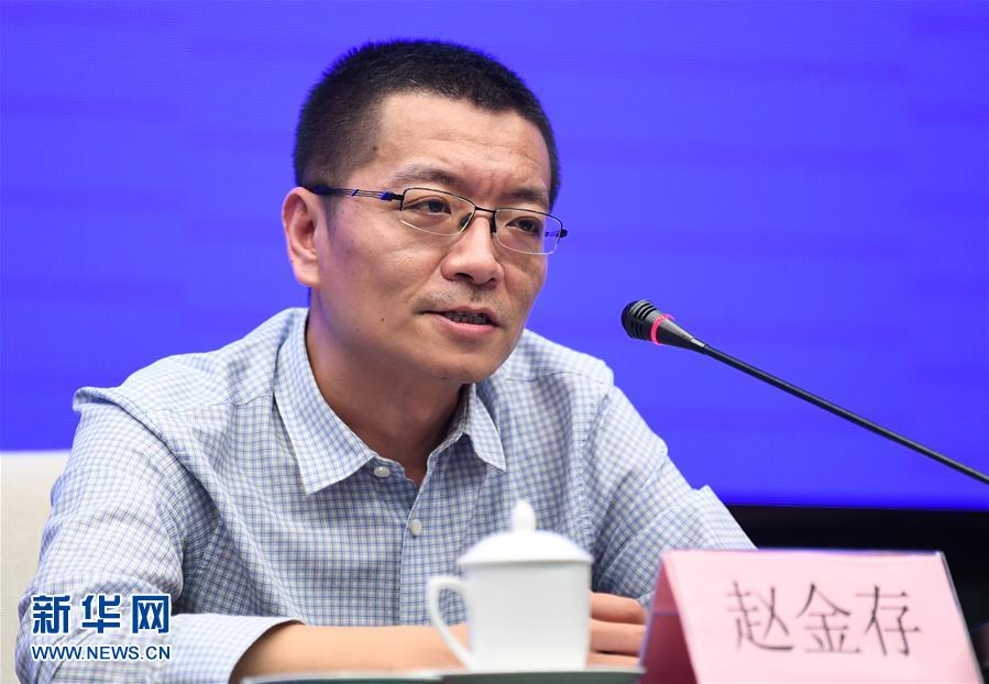 （聚焦疫情防控·圖文互動(dòng)）（2）鐘南山、李蘭娟院士團(tuán)隊(duì)從新冠肺炎患者糞便中分離出病毒