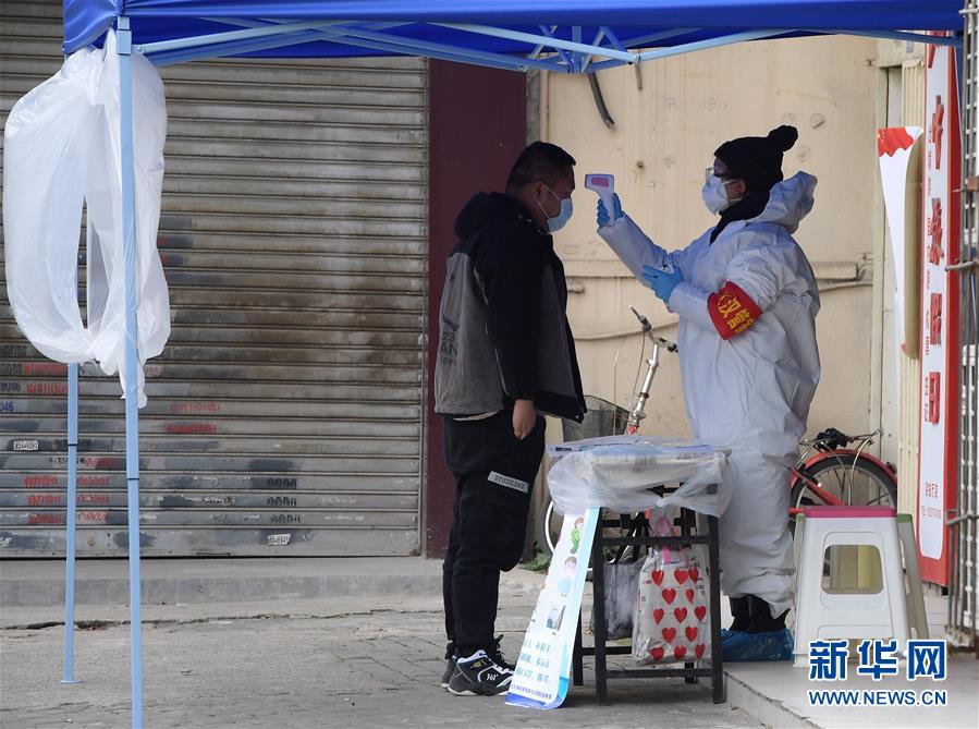 （新華全媒頭條·圖文互動）（1）將戰(zhàn)“疫”進行到底！——寫在武漢疫情防控的關鍵階段