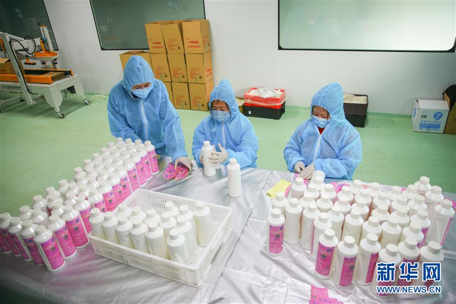 （新華全媒頭條·圖文互動）（11）分秒必爭，打好醫(yī)療物資保障戰(zhàn)！——全國全力保障醫(yī)療物資供應