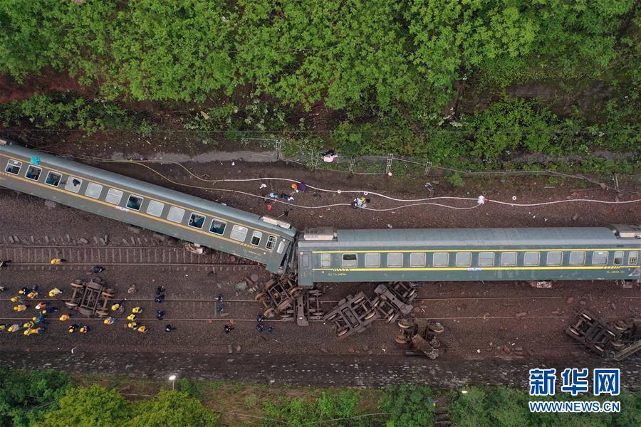 （圖文互動(dòng)）（1）列車為何沒能及時(shí)停??？——京廣線T179次列車脫軌事件追蹤