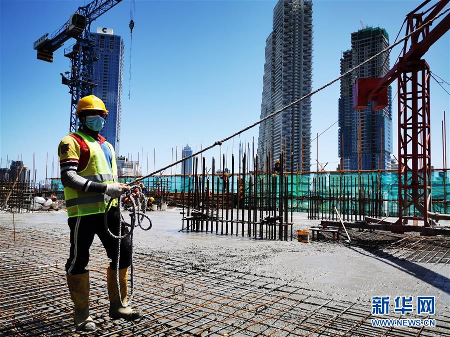 (海外抗疫故事·圖文互動(dòng))(4)通訊:老阮和他的中企工友復(fù)工記