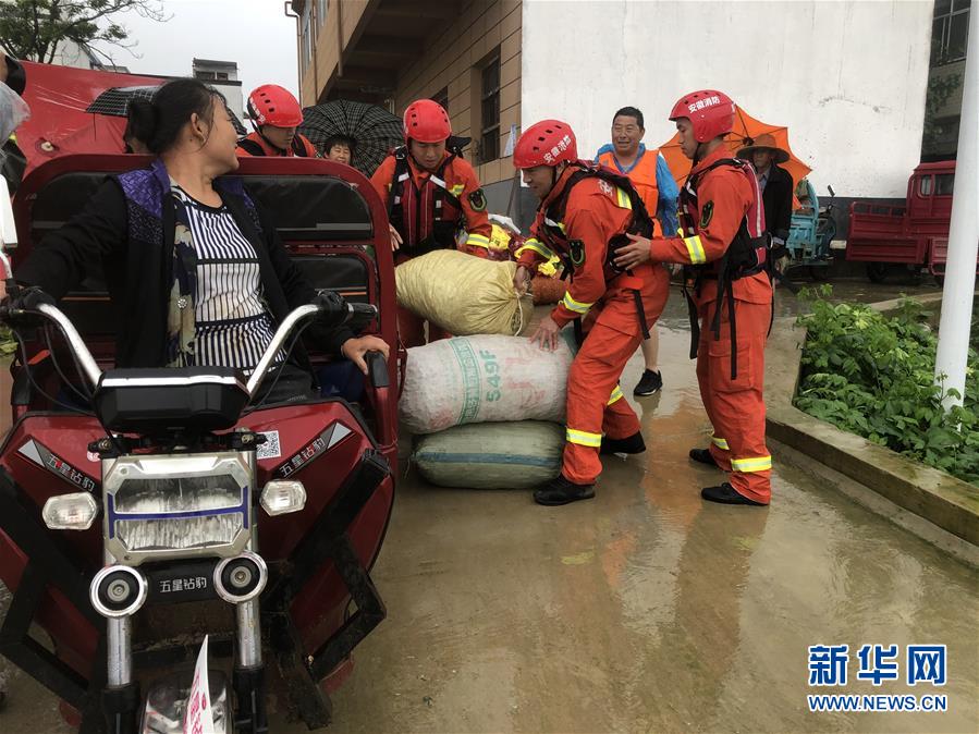 （防汛抗洪·圖文互動）（1）王家壩，你還好嗎？——二探“千里淮河第一閘”開閘后的水中莊臺