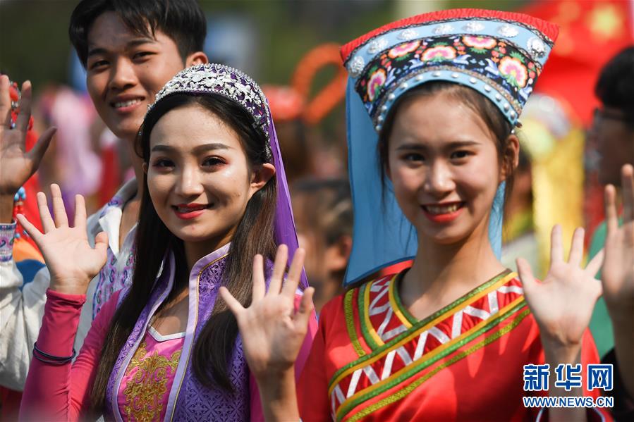 （國(guó)慶70周年·慶祝大會(huì)）慶祝中華人民共和國(guó)成立70周年大會(huì)在京隆重舉行
