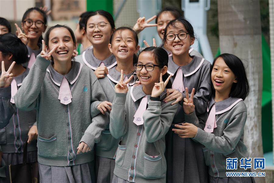 （澳門回歸20周年&middot;新華全媒頭條&middot;圖文互動）（11）盛世濠江恰如春&mdash;&mdash;習(xí)近平主席視察澳門特別行政區(qū)紀(jì)實(shí)