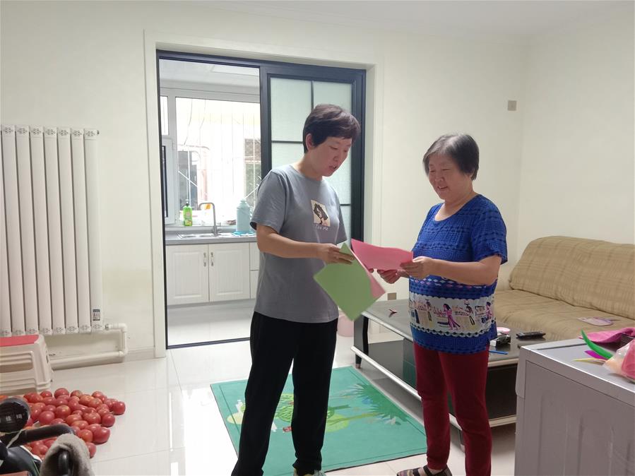 （在習(xí)近平新時(shí)代中國(guó)特色社會(huì)主義思想指引下——新時(shí)代新作為新篇章·習(xí)近平總書記關(guān)切事·圖文互動(dòng)）（3）讓“舌尖上的節(jié)約”成為習(xí)慣——全社會(huì)營(yíng)造浪費(fèi)可恥、節(jié)約為榮的氛圍掃描