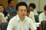 中國電信集團公司黨組成員、副總經(jīng)理楊小偉發(fā)言