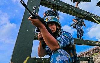 海軍陸戰(zhàn)隊(duì)特種障礙訓(xùn)練，敢來(lái)嗎？