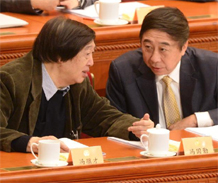 馮鞏、馮驥才出席政協(xié)全體會議