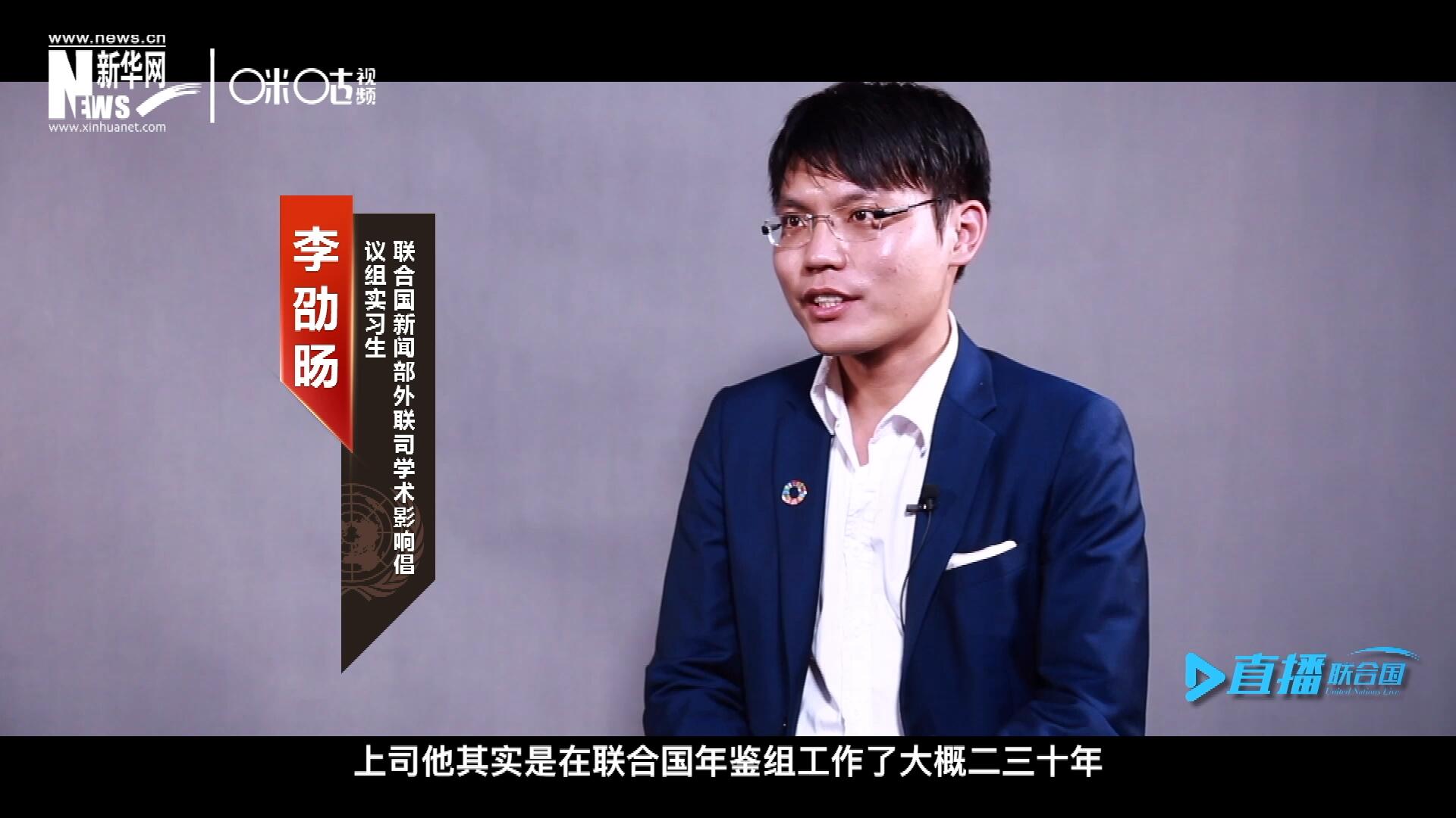 “我?guī)缀跛械膯卧~都是錯的，在他眼里。那么我就只能不斷地去培訓(xùn)自己，讓自己的用詞表達更加精確。” 