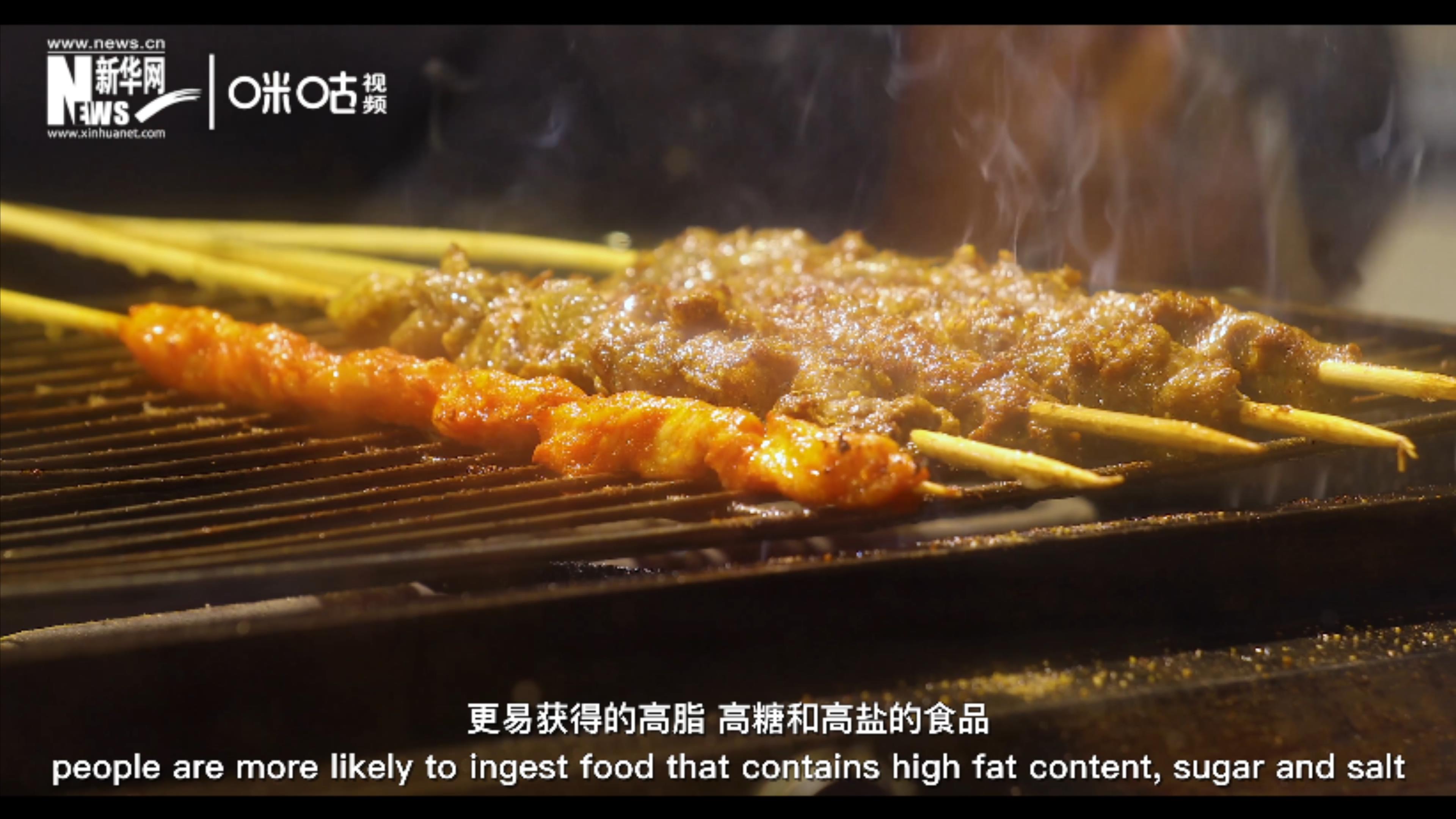 營(yíng)養(yǎng)欠缺、過度或不平衡是導(dǎo)致肥胖的原因之一