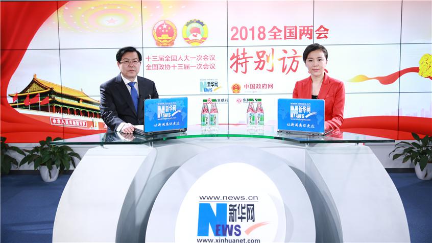 曾文明：推動各方力量向脫貧攻堅聚合，堅決打贏脫貧攻堅硬仗