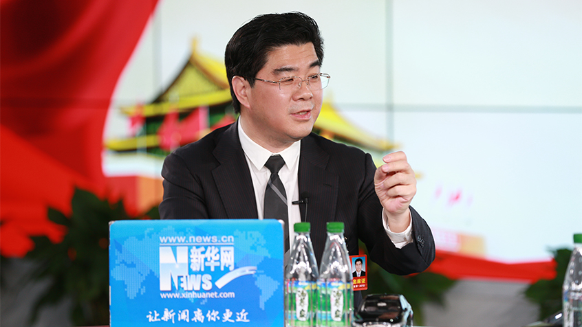胡季強(qiáng):中醫(yī)藥產(chǎn)品創(chuàng)新要“接地氣” 打動年輕消費者