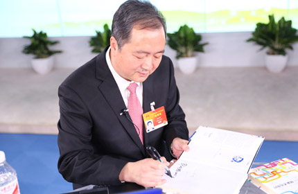“創(chuàng)新不僅是技術(shù)創(chuàng)新、管理創(chuàng)新，還有商業(yè)模式的創(chuàng)新。”
