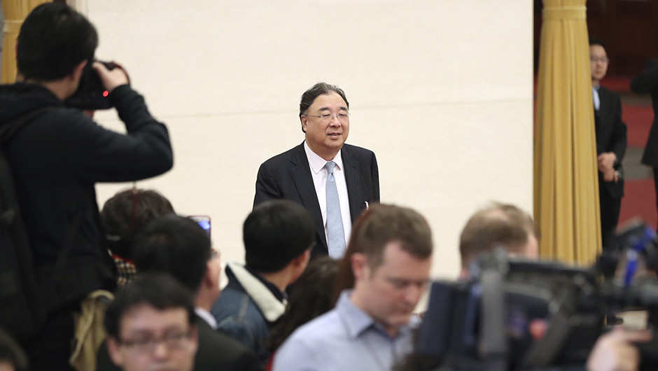 馬曉偉步入&ldquo;部長(zhǎng)通道&rdquo;，準(zhǔn)備接受采訪