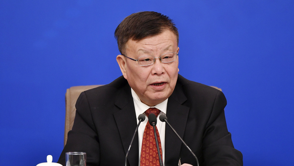 全國(guó)政協(xié)常委、副秘書長(zhǎng)（兼）、提案委員會(huì)副主任，九三學(xué)社中央副主席 賴明