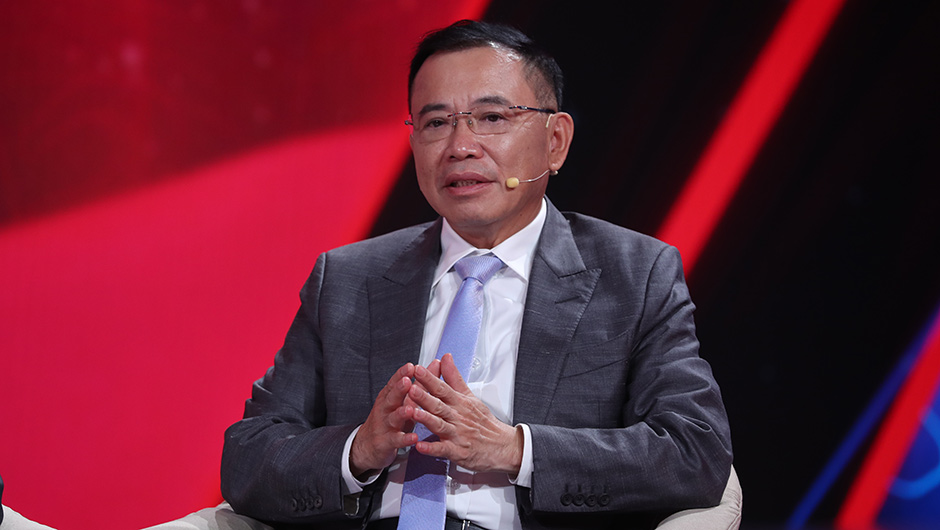 TCL創(chuàng)始人、董事長李東生解答網(wǎng)友問題