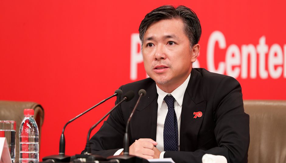 群眾游行總導演、北京師范大學藝術與傳媒學院副院長肖向榮介紹情況