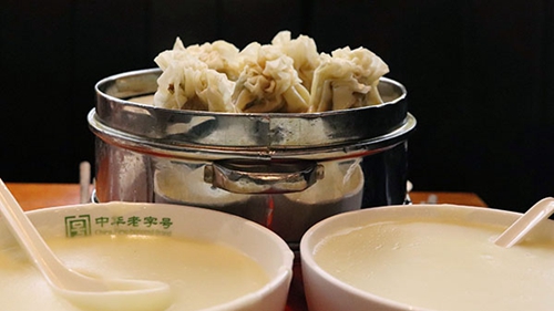 追夢中國人｜王和茂：一碗“頭腦”，講述百年舌尖上的早餐