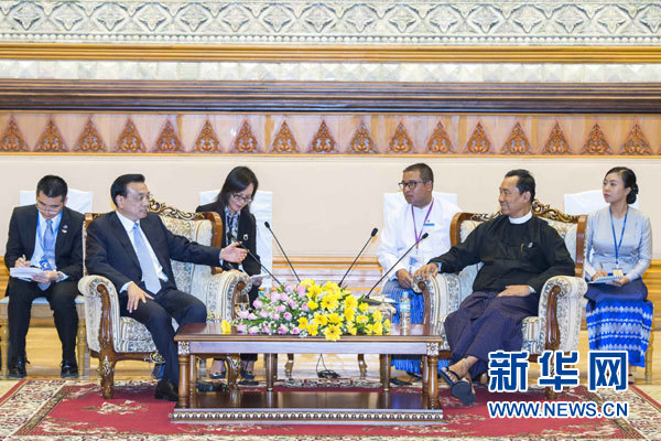 11月14日，中國國務(wù)院總理李克強在內(nèi)比都會見緬甸聯(lián)邦議會議長兼人民院議長吳瑞曼。新華社記者 王曄 攝