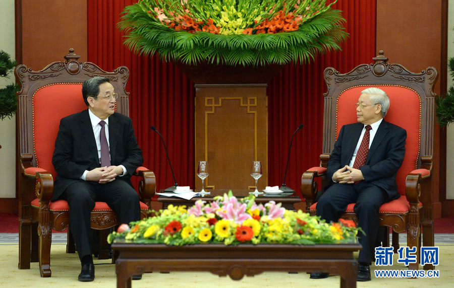12月25日至27日，中共中央政治局常委、全國政協(xié)主席俞正聲對越南進(jìn)行正式訪問。這是12月26日，俞正聲在河內(nèi)會見越共中央總書記阮富仲。 新華社記者馬占成攝