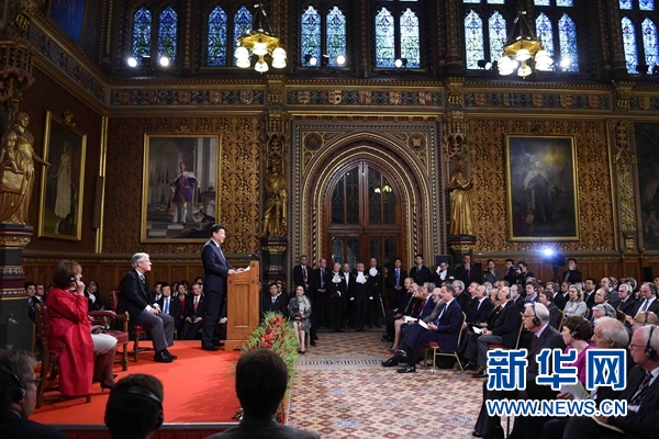 10月20日，國家主席習近平在英國議會發(fā)表講話。 新華社記者 張鐸攝 