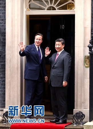10月21日，國家主席習(xí)近平在倫敦唐寧街首相府同英國首相卡梅倫舉行會談。 新華社記者 鞠鵬 攝 