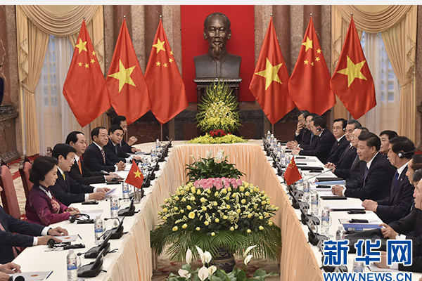 11月6日，中共中央總書記、國家主席習近平在河內(nèi)同越南國家主席張晉創(chuàng)舉行會談。 新華社記者李濤攝