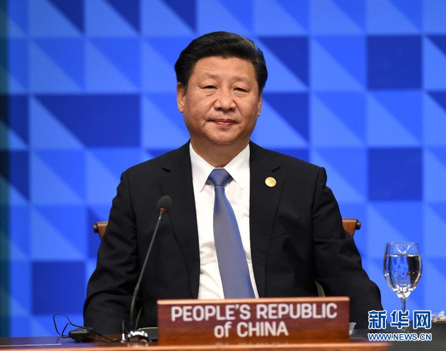 11月19日，亞太經(jīng)合組織第二十三次領(lǐng)導(dǎo)人非正式會議在菲律賓馬尼拉舉行。國家主席習(xí)近平出席并發(fā)表題為《深化伙伴關(guān)系共促亞太繁榮》的重要講話。 新華社記者 饒愛民 攝