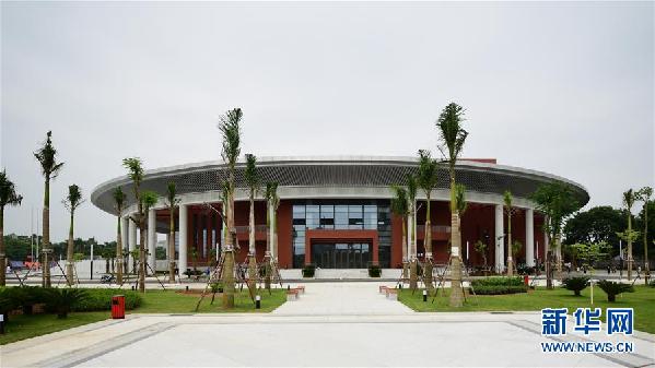 （國際·圖文互動）（2）“盡心盡力建好中越友誼精品工程！”——越中友誼宮落成記