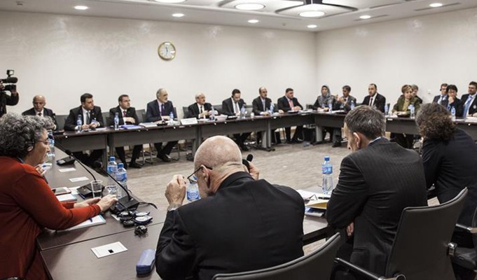 敘利亞問題日內(nèi)瓦和談&ldquo;實(shí)質(zhì)性會(huì)談&rdquo;啟動(dòng)