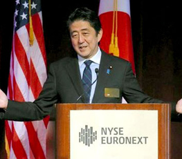 安倍“右轉(zhuǎn)”何時(shí)休？